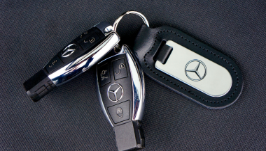 Mercedes-Benz Key Fob Battery Replacement — Complete Guide
