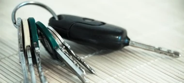 The Evolution of Car Keys: From Metal to Smart Technology